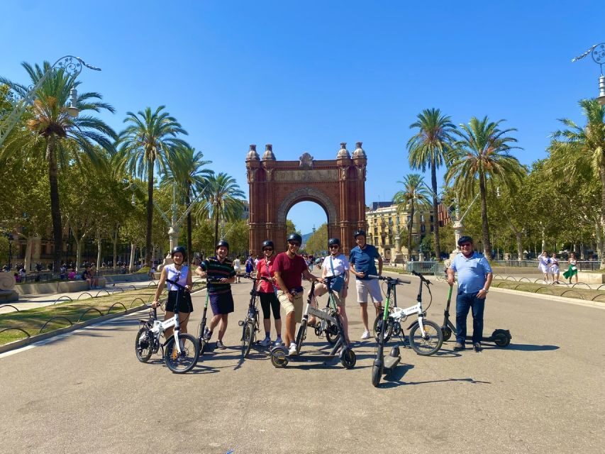 Barcelona: Sagrada Familia Electric Scooter or Bike Tour - Choosing between regular bike, e-bike, and e-scooter