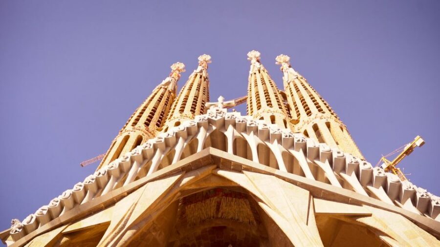 Barcelona: Sagrada Familia Skip-the-Line Guided Tour - Inside the basilica: symbolism you can actually see (and not just read)