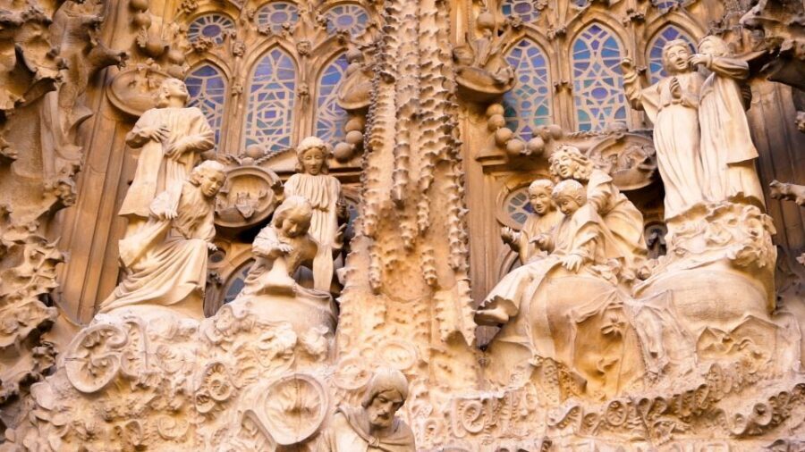 Barcelona: Sagrada Familia Skip-the-Line Guided Tour - Museum time at the end: drawings, models, and Gaudí’s working mind