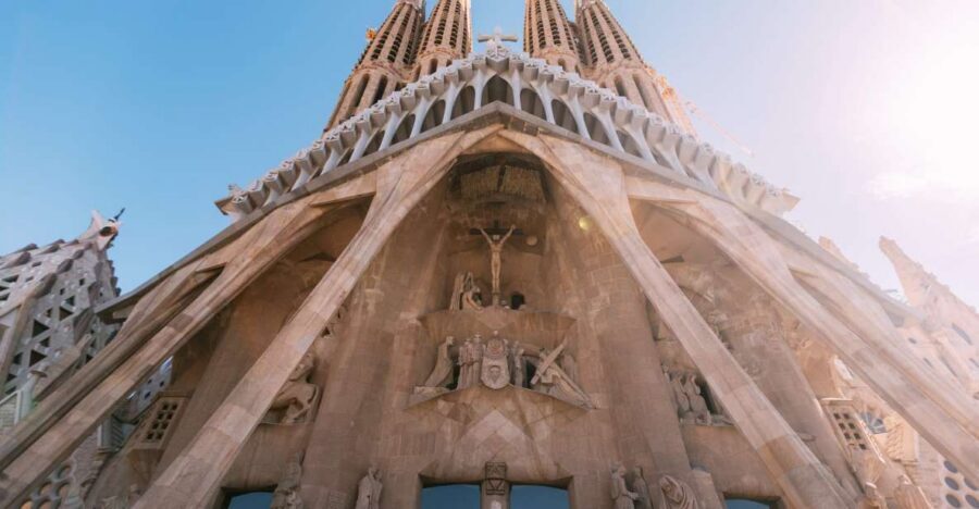 Barcelona: Sagrada Familia Small Group Guided Tour - Skip-the-Line Entry: What It Really Buys You