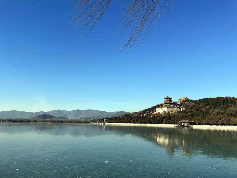 Beijing: 2-Day private Tour with Great wall& Forbidden city - Hutong breaks up the palace day with real street life
