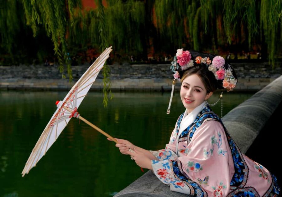 Beijing: Explore the Forbidden City in Hanfu - A quick sense of the day: Hanfu shop to palace halls