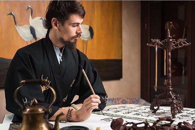 Beijing Wangfujing Calligraphy Class by Forbidden City - A Calligraphy Class You Can Fit Near Wangfujing