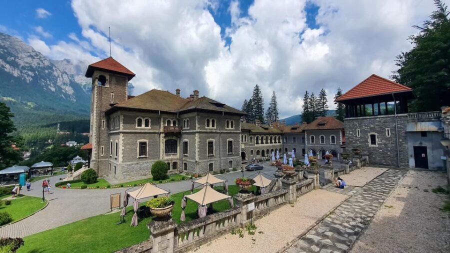 Bucharest : Wednesday, Dracula & Peles 3 Castles Tour 1 Day - Audio Guide on Your Phone: How to Use It Without Hassle