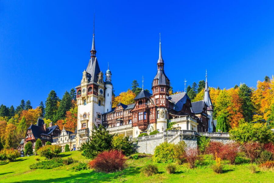 Bucharest : Wednesday, Dracula & Peles 3 Castles Tour 1 Day - Timing, Walking, and Castle Photo Rules (So You Keep Your Energy)