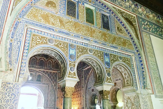 Cathedral and Real Alcàzar in Italian - Why This Italian Cathedral + Alcázar Pair Works in 3 Hours