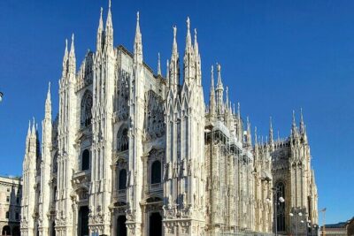 Cathedral & Skyline: Duomo di Milano Tour with Rooftop Access