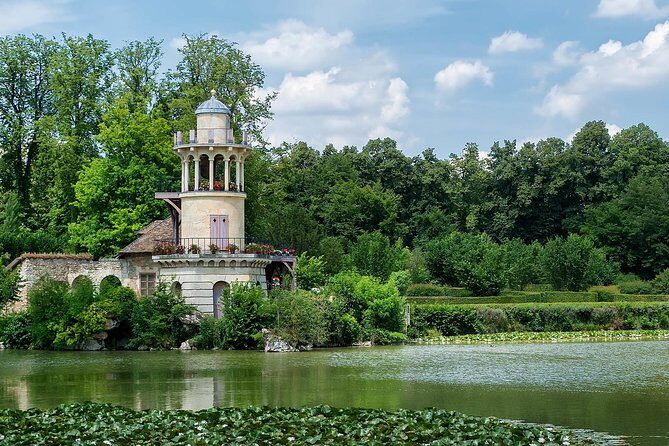 Château of Versailles and Marie Antoinette's Petit Trianon Private Tour - Entering Versailles Faster With a Private Guide and Skip-the-Line Pass