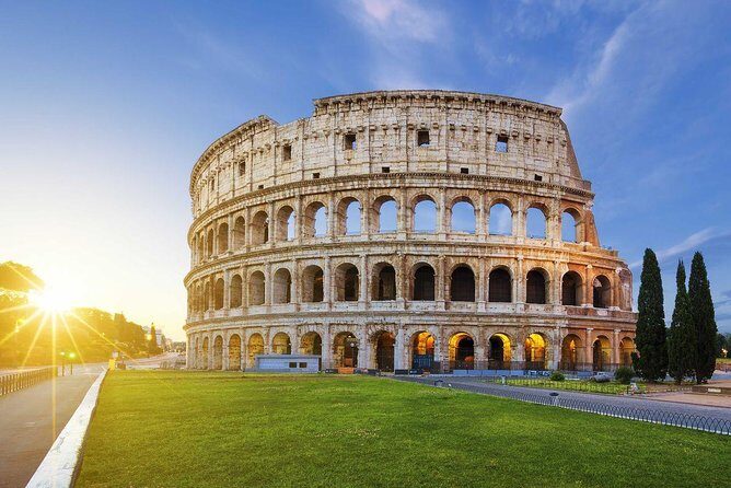 Colosseum, Ancient Forum and Palatine - Private tour with pick-up - From the Hotel to the Forum: Getting Your Bearings Fast