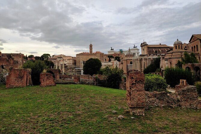 Colosseum & Ancient Rome Guided Walking Tour - A tight route that hits the big three: Colosseum, Palatine, and Forum