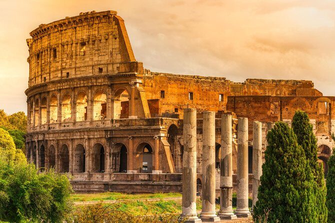 Colosseum and Ancient Rome Walking Guided Tour - Roman Forum in One Hour: Power, Trade, and Public Life