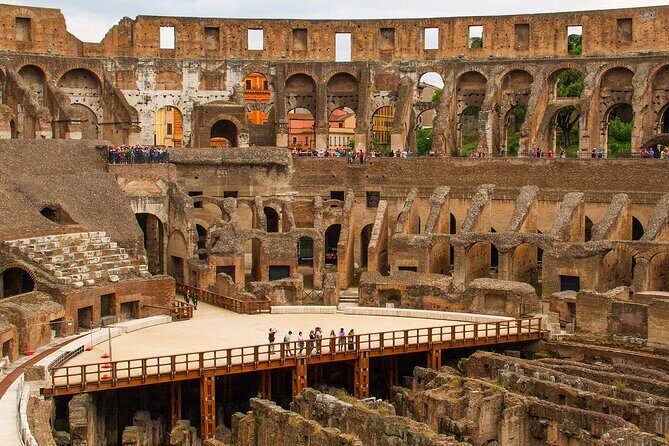 Colosseum and Palatine Hill: Unveil Rome’s Ancient Spectacles - Palatine Hill: myths, palaces, and Rome’s top vantage point