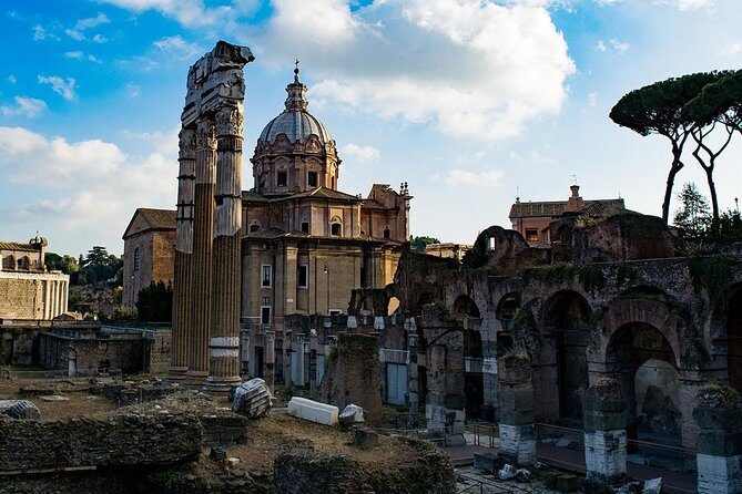Colosseum and Roman Forum Guided Tour - Guide Quality: What Really Makes This Tour Feel Worth It