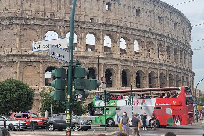 Colosseum Express Guided Tour with Access to Ancient Rome - Palatine Hill Finish: Imperial Residences and Freedom to Stay