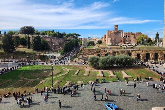 Colosseum Forum and Palatine Hill Experience - Palatine Hill climb: views plus a sense of where the elite lived