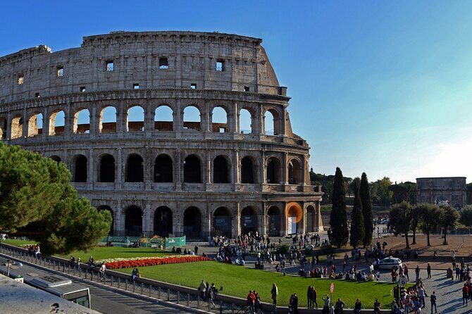 Colosseum Guided Tour with Roman Forum & Palatine Hill Access - Getting to Via del Monte Oppio for a 1:00 pm start