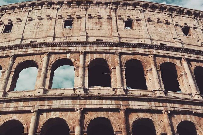 Colosseum, Palatine Hill, and Roman Forum Private Tour - Entering the Colosseum with reserved access (and fewer time burns)