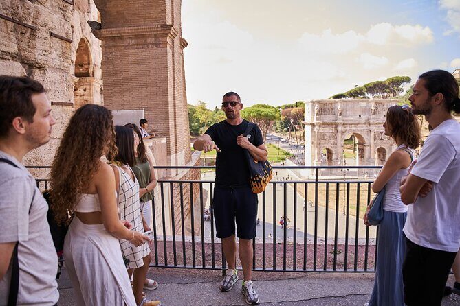 Colosseum, Roman Forum & Palatine Hill Guided Tour - Palatine Hill: where legends meet imperial power
