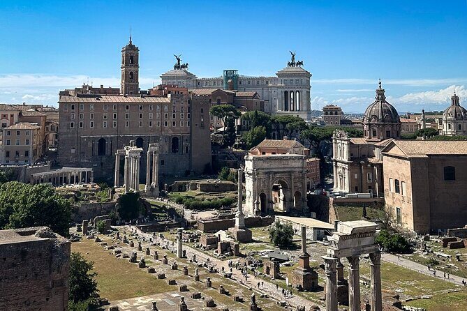 Colosseum, Roman Forum, Palatine Hill Tour with Arena option - Palatine Hill: Rome’s origin story plus serious viewpoints