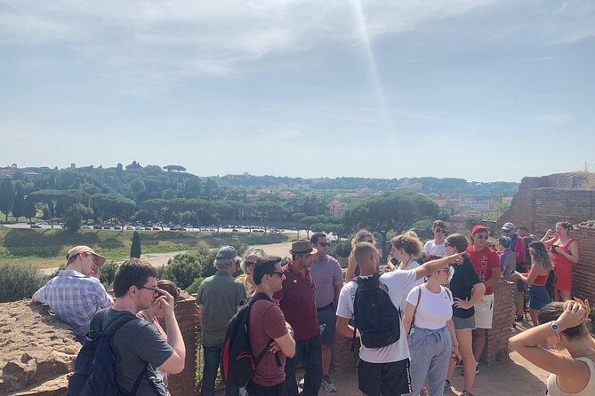 Colosseum Tour with Palatine Hill and Roman Forum - Palatine Hill Views: Where Rome’s Elite Lived