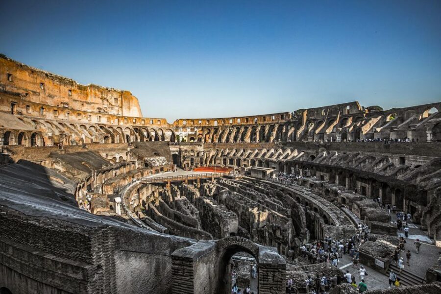 Colosseum: Underground and Ancient Rome Tour - Meeting at Via dei Fori Imperiali: first friction, then smooth sailing