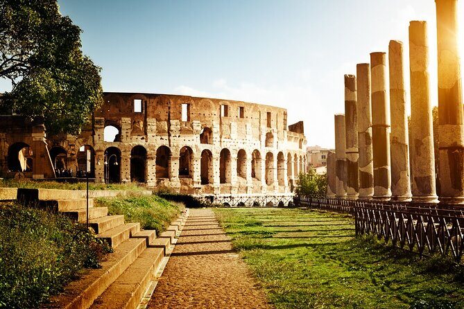 Colosseum,Vatican Museum & Sistine Chapel in One Day Guided Tour - What the headsets actually help with