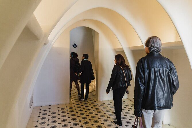 Complete Gaudi Tour: Casa Batllo, Park Guell & Sagrada Familia - Casa Vicens on the PM option: Gaudí’s early work with personality