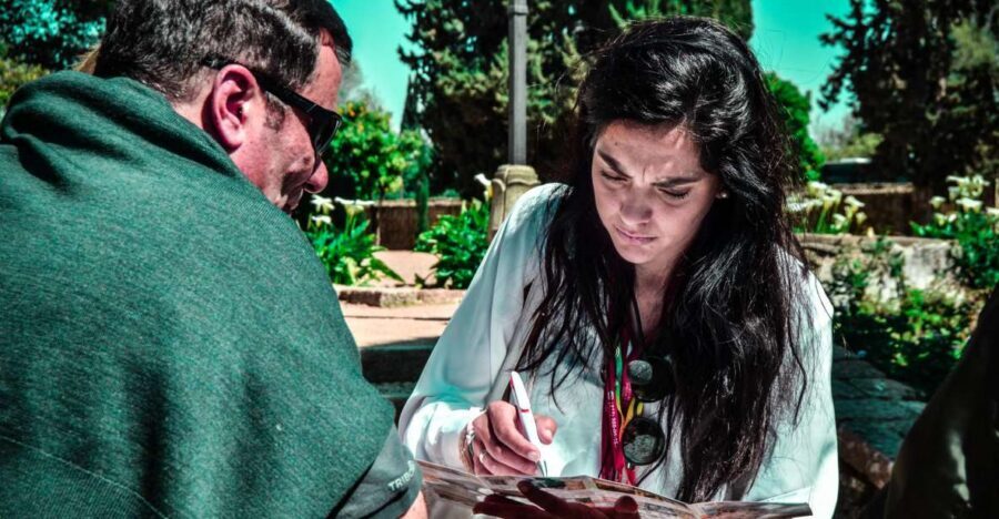 Cordoba: 2.5-Hour Guided Jewish Quarter and Alcazar Tour - From Calleja de la Hoguera into the Judería