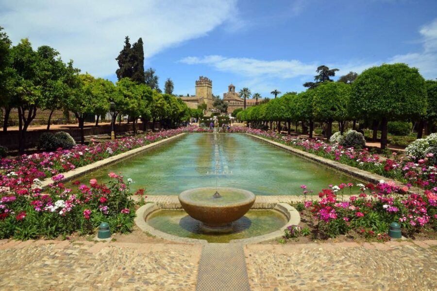 Cordoba: Alcazar Guided Tour and Skip-the-Line Ticket - Guides Matter Here: The Difference Between Hearing and Understanding