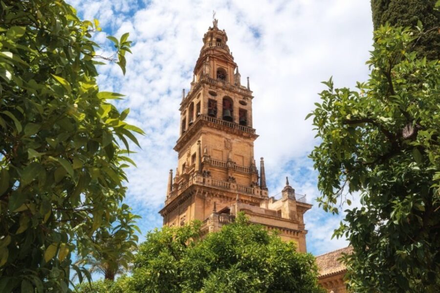 Córdoba: Mosque-Cathedral & Alcazar Guided Tour - Final Verdict: Should You Book This Córdoba Mosque-Cathedral & Alcázar Tour?
