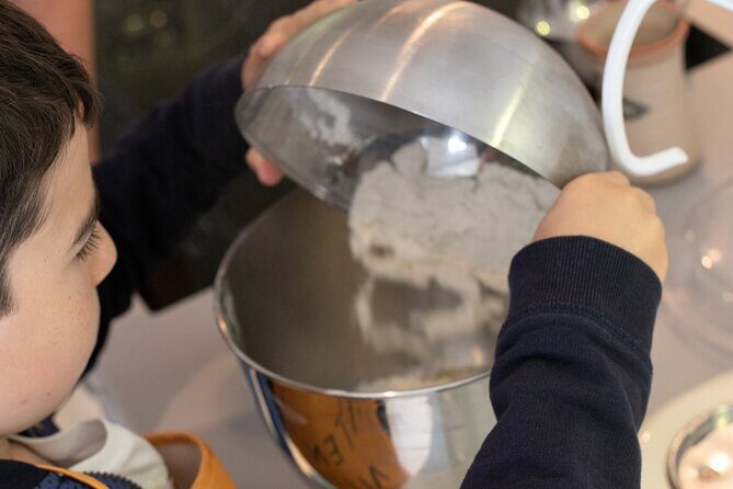 Croissants Baking Class near Eiffel Tower - A Croissant Baking Class Inside a District 16 Apartment