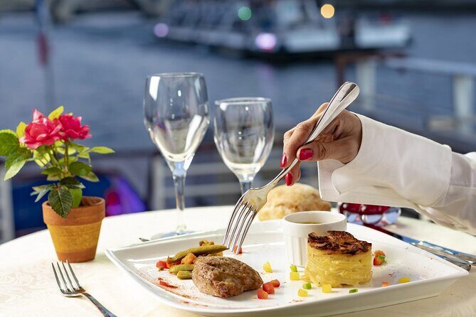Dinner Cruise Prestige Check-out from the Eiffel Tower - The dinner: 3 courses, real menu choices, and what to expect