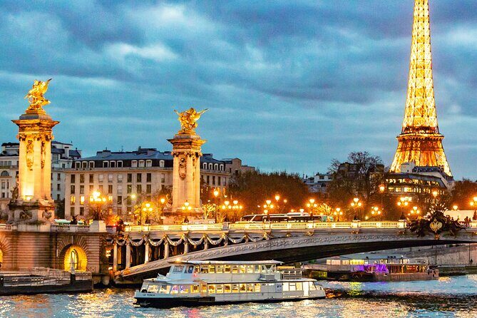 Dinner Cruise Prestige Check-out from the Eiffel Tower - The 2-hour Seine itinerary: Eiffel Tower to bridges, Notre-Dame, and Louvre views