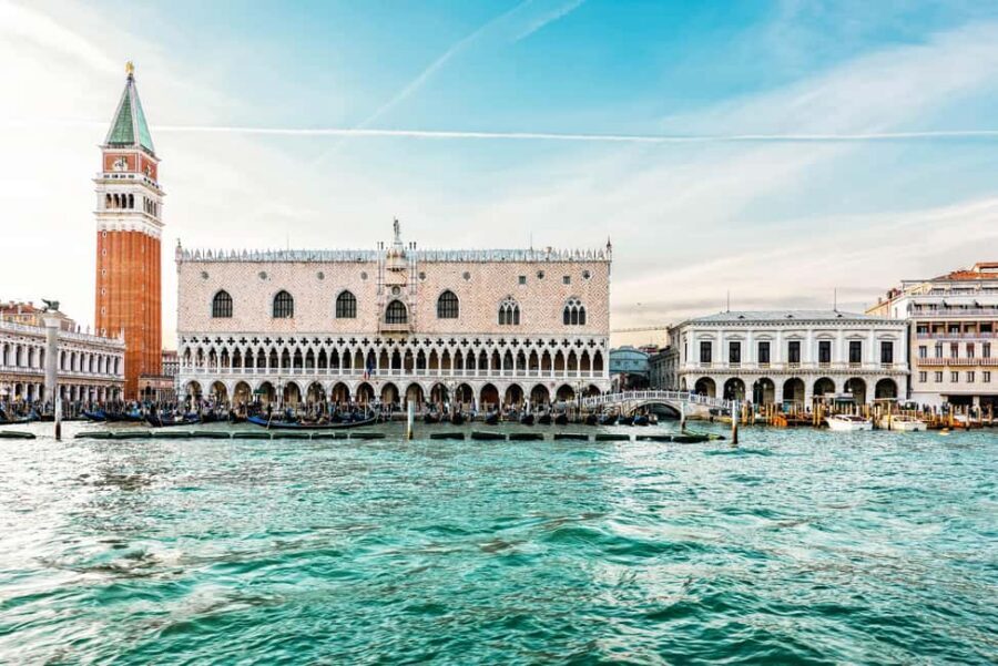 Doge's Palace, Bridge of Sighs & Prison Skip-the-Line Tour - Entering Doge’s Palace: Gothic grandeur and the Venetian Republic