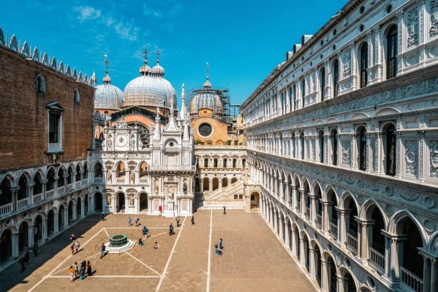Doge's Palace, Bridge of Sighs & Prison Skip-the-Line Tour - How the 1.5-hour format feels in real life