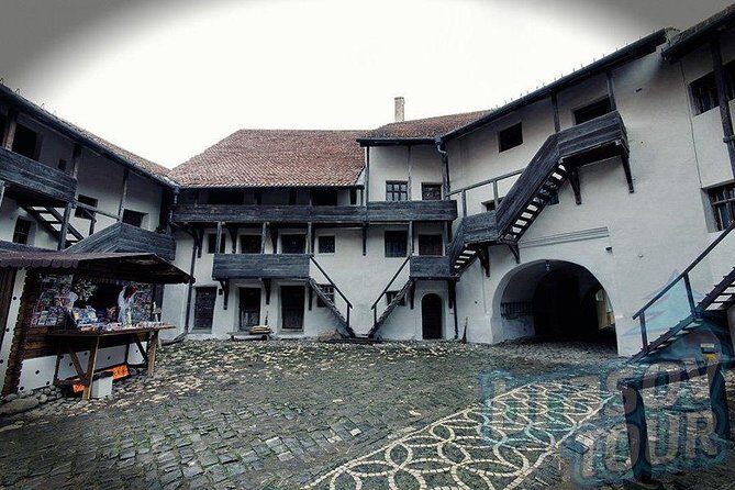 Dracula Castle, Peles Castle and Rasnov Fortress from Brasov - Peles Castle: polished interiors and a practical 1-hour visit
