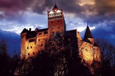 Dracula’s Castle, Peles Castle and Brasov Day Trip from Bucharest