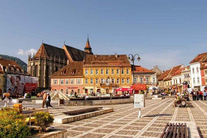 Dracula's Castle, Peles Castle and old town Brasov from Bucharest - Bucharest Pickup and the Start of the Day (Be Early, Not Lucky)