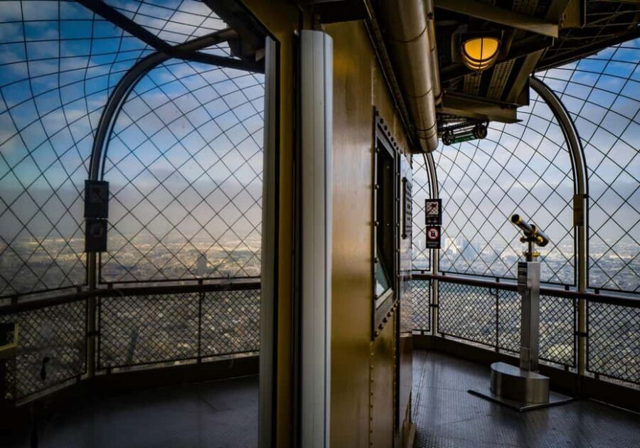 Eiffel Tower Access with Host - Key Things That Make This Eiffel Tower Experience Work