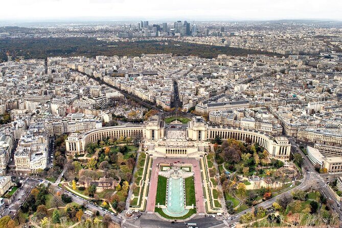 Eiffel Tower Access with Optional Summit by Lift - Getting there: near public transportation, so don’t overthink it