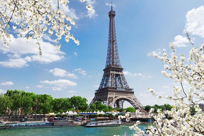 Eiffel Tower with Reserved Access to the 2nd Floor - Reserved 2nd-Floor Access: what you actually get