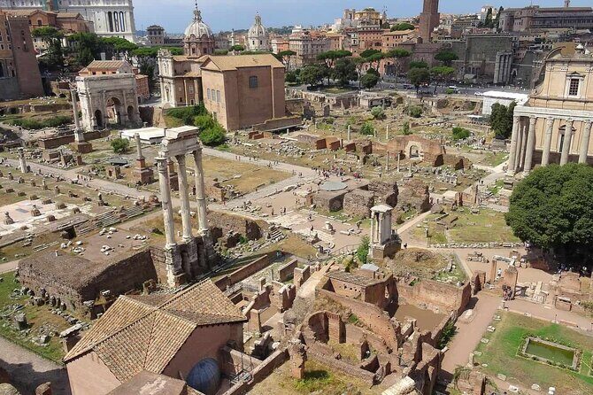 Entrance Tickets Colosseum, Roman Forum, Palatine with Audioguide - Stop 1: Palatine Hill Ruins, Farnese Gardens Views, and the Emperors’ World