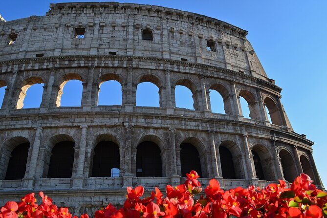 Esclusive Colosseum Tour with Roman Forum & Palatine Hill Access - Audio Headsets and Small-Group Walking Style