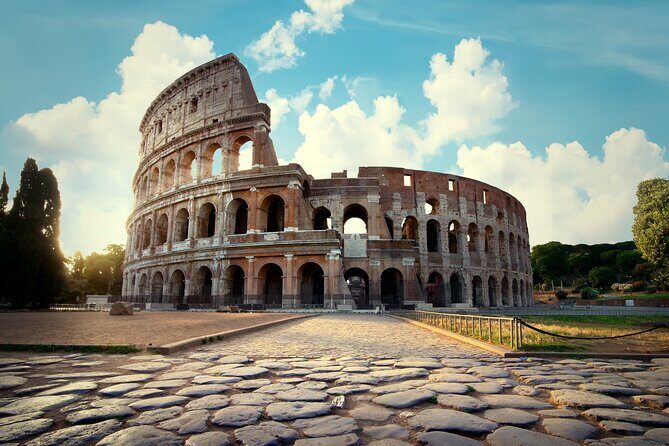 Exclusive Colosseum Tour with Top-Rated Guide - Priority Tickets and the Included 1st-Tier Access