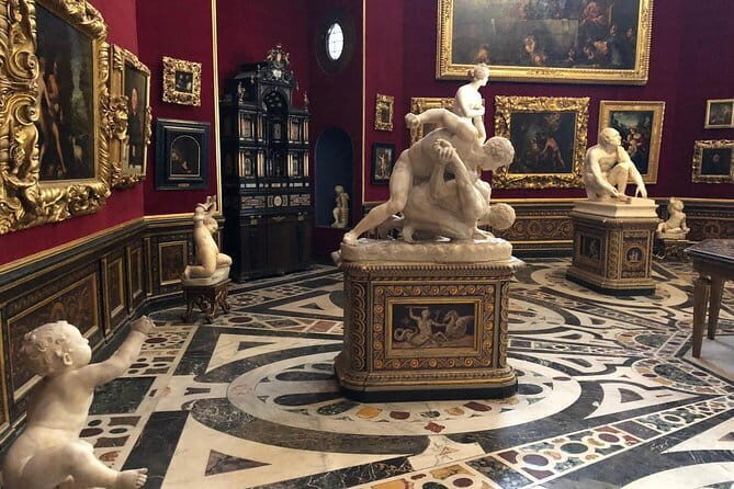 Exclusive Early Morning Uffizi: Semi-Private with Private Option - Famous works you’ll likely see first (and how to look smart)
