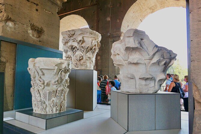 Exclusive Tour Colosseum Arena with Archaeologist & Roman Forum - Key things to know before you go