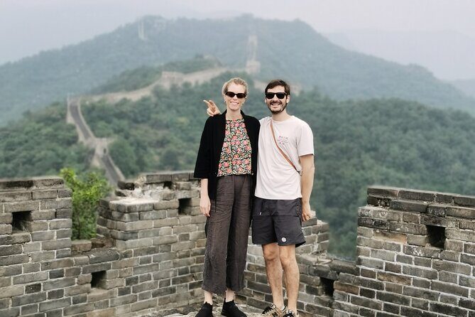 Explore Beijing's Tiananmen,Forbidden city andMutianyu with guide - About the Guide: English Support That Helps You Understand What You See