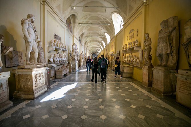 Fast Access Complete Vatican Sistine Chapel & St Peter Day Tour - Dress code, last-minute closures, and your Plan B inside the Museums