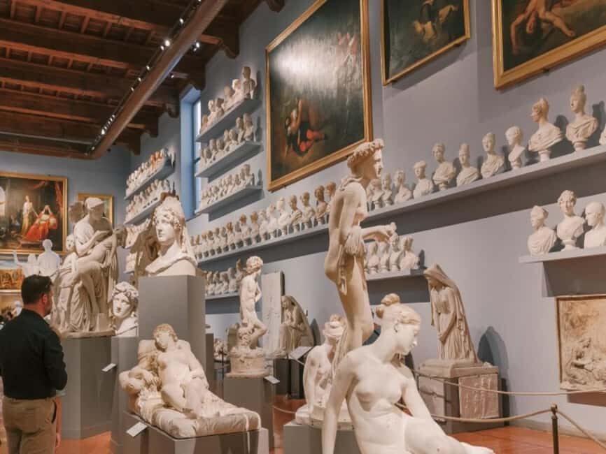 Florence: Accademia & City Tour with Optional Uffizi Gallery - Trippa and treats: small cash, big payoff