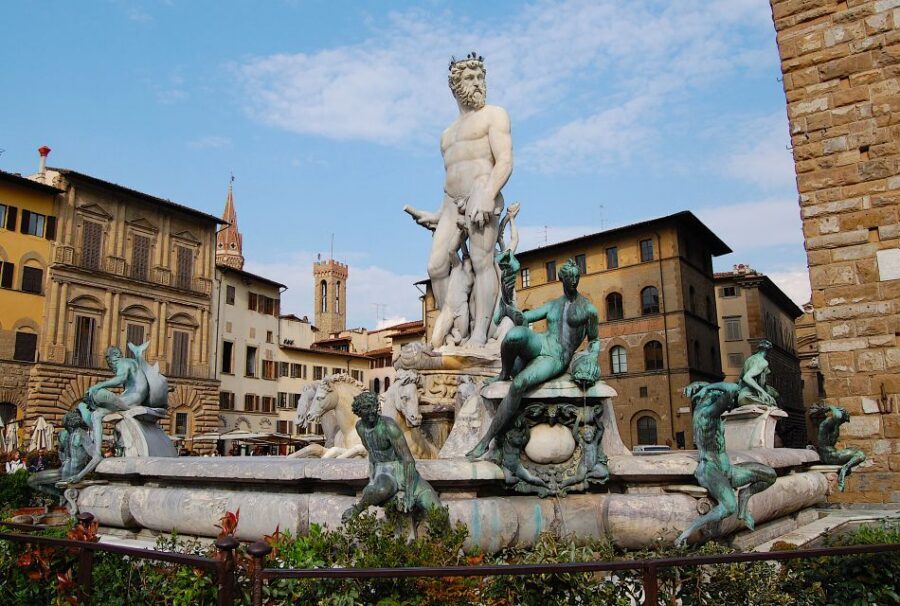 Florence: David & Uffizi Gallery Guided Tour for Small Group - Starting at Giotto: a smart way to get your Florence bearings